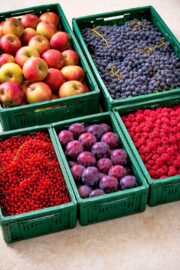 subscription to organic products by co-labor